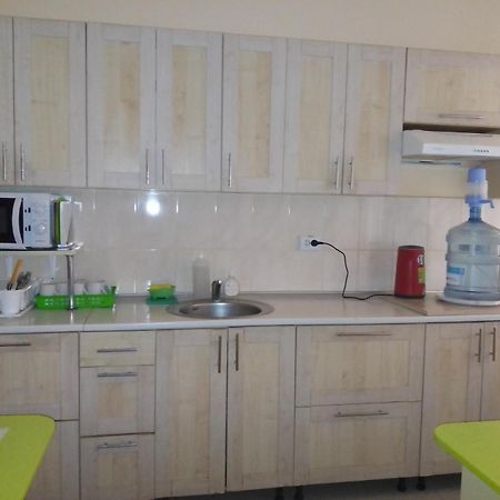 Hostel Iskra Лвив Екстериор снимка