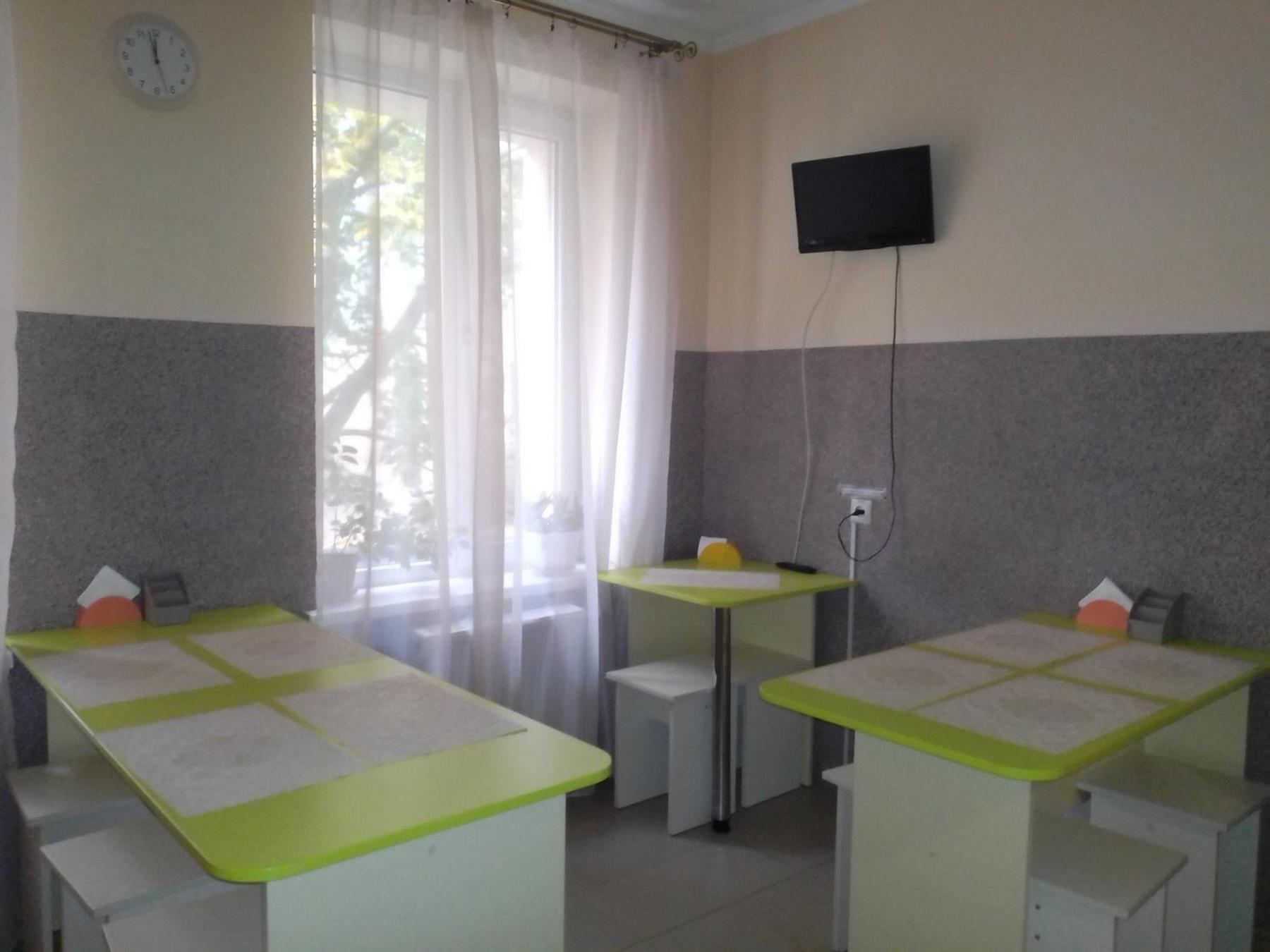 Hostel Iskra Лвив Екстериор снимка