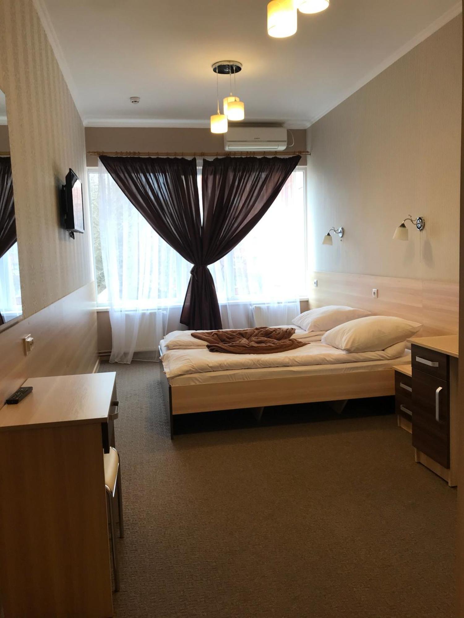 Hostel Iskra Лвив Екстериор снимка