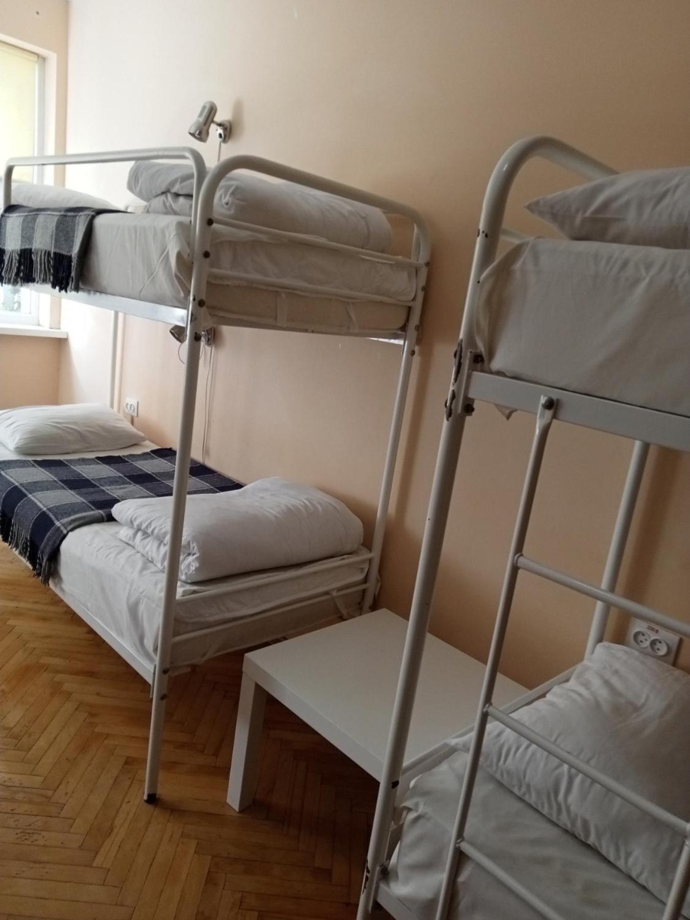 Hostel Iskra Лвив Екстериор снимка